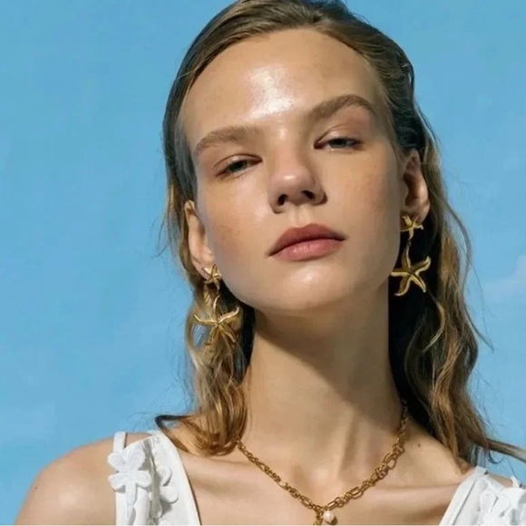 Anthropologie Starfish 18K Gold Stainless Steel Waterproof  Earrings - Picture 7 of 15